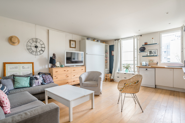 Photo du Séjour d'un appartement à la vente composé de 2 Pièces et situé à Neuilly sur Seine